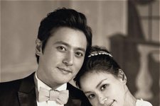 Vợ chồng tài tử Jang Dong Gun và Go So Young hạnh phúc ngày đầu năm