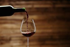 Những lợi ích của rượu vang đỏ đối với làn da