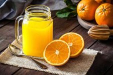 Uống nước cam hằng ngày có tác dụng phụ gì không?