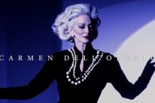 Siêu mẫu mang tính biểu tượng Carmen Dell'Orefice tiếp tục thách thức lão hóa ở tuổi 93