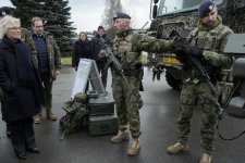 Đức cân nhắc điều thêm quân tới sườn đông NATO