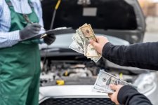 Những nguyên nhân khiến chi phí sửa xe ô tô ngày càng trở nên đắt đỏ