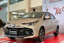 Toyota Việt Nam giảm giá tất cả các phiên bản của Vios và Veloz Cross