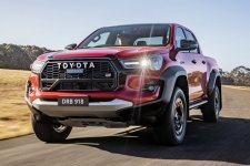 Tổng quan Toyota Hilux Revo GR Sport chuẩn bị ra mắt tại Thái Lan