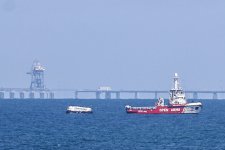 Chuyến hàng viện trợ đường biển đầu tiên cập cảng Gaza