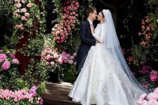 Miranda Kerr kỷ niệm 4 năm ngày cưới