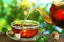 2 cách uống trà được nhiều người thích, nhưng lại gây hại thận, hại dạ dày và có thể gây ung thư