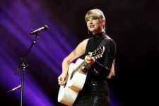 Với khối tài sản 740 triệu USD, Taylor Swift lọt top những phụ nữ tự thân giàu nhất nước Mỹ