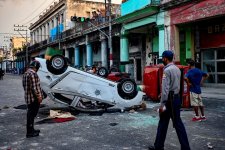 Một người chết và nhiều người khác bị thương trong cuộc biểu tình tại Cuba