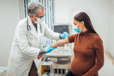 Tin Úc: Phụ nữ mang thai đã được xếp vào danh sách ưu tiên tiêm vắc-xin Pfizer