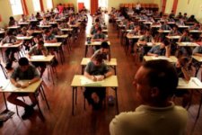 Giáo dục: Giáo viên ở Queensland sẽ bỏ phiếu về đề nghị tăng lương ở mức 4%