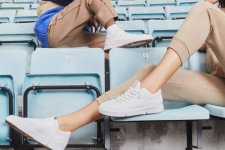 Những kiểu giày cho phụ nữ chơi tennis đáng "đồng tiền bát gạo"