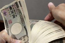 Nhật Bản tăng lương tối thiểu