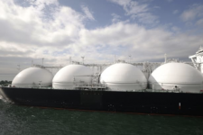 Châu Á-Thái Bình Dương hứng chịu một cú sốc mới sau khi Úc hạn chế xuất khẩu LNG