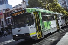Melbourne: Bắt giữ thủ phạm cố ý bắt cóc trẻ em trên xe tram