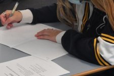 Giáo dục: Hơn 100 học sinh bị phát hiện gian lận trong kỳ thi VCE ở Victoria