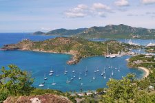 Hòn đảo vùng Caribbean chỉ đón khách có thu nhập cao