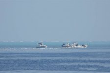 Hải cảnh Trung Quốc thả dây phao gần bãi cạn tranh chấp với Philippines