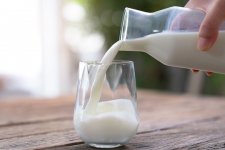 Chỉ với một cốc sữa, bạn sẽ nhận được 9 chất dinh dưỡng thiết yếu mà cơ thể cần