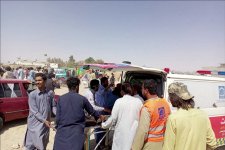 Hơn 100 người thương vong trong vụ đánh bom tự sát tại Pakistan