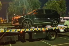 West Footscray: Cảnh sát bắt giữ một người đàn ông lái xe khi đang say rượu