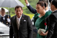 Duterte không chạy đua chức phó Tổng thống với con gái