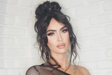 Megan Fox tiếp tục 'gây bão' với loạt ảnh diện đầm xuyên thấu