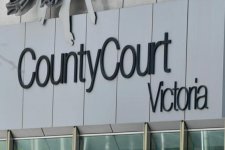 Melbourne: Người đàn ông ra tòa vì xâm hại vị hôn thê trong lúc ngủ