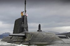 Úc cử nhân sự sang Anh học điều khiển tàu ngầm hạt nhân