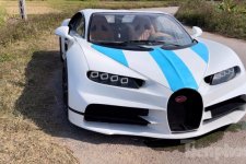 Bugatti Chiron hưởng ứng màu cờ sắc áo của Argentina
