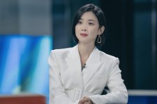 Sáu mỹ nhân mặc đẹp nhất phim Hàn 2023: Suzy diện đồ ngủ cũng xinh, Kim Yoo Jung chuẩn tiểu thư tài phiệt