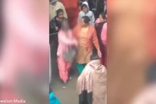 Ấn Độ: Bắt nhóm nghi phạm cưỡng bức, diễu phố phụ nữ để trả thù