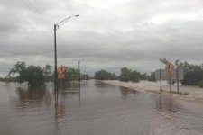 Tây Úc: Nhiều khu vực bị cô lập vì lũ lụt