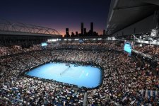 Kỷ lục: Ngày thi đấu nhiều khán giả nhất lịch sử Australian Open