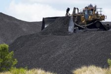 Tin Úc: Khí thải từ các dự án khai thác than đá, dầu mỏ, khí đốt cao hơn nhiều so với ước tính