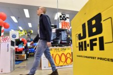 Tin Úc: Tăng trưởng doanh số bán hàng của công ty JB Hi-Fi chựng lại trong tháng Giêng năm nay