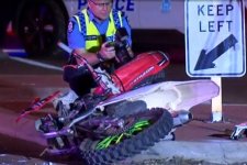 Tây Úc: Thiếu niên 16 tuổi thiệt mạng sau khi lái mô tô va chạm với xe hơi