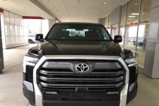 Siêu bán tải của người Nhật Toyota Tundra 2022 chào bán tại Việt Nam