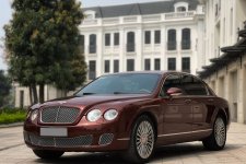 Biểu tượng quyền lực một thời Bentley Flying Spur rao bán với giá chỉ hơn 1,2 tỷ đồng