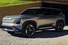 Kia bất ngờ ra mắt EV5 Concept