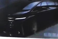 Toyota Alphard 2024 lộ đèn như Tucson cùng nội thất nhiều ‘đồ chơi’