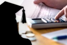 Giáo dục: Các chuyên gia giáo dục đề nghị giới hạn mức tăng khoản vay HECS của sinh viên