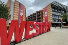 Giáo dục: Dữ liệu của hàng ngàn sinh viên thuộc đại học Western Sydney University bị truy cập trái phép