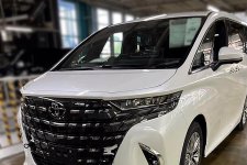 Trọn vẹn thiết kế ngoại thất Toyota Alphard 2024
