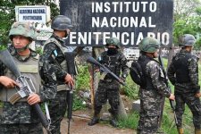 Chính quyền Honduras ban bố lệnh giới nghiêm