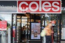 Tin Úc: Coles tạm thời giới hạn mỗi khách hàng chỉ được mua hai hộp trứng