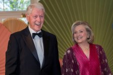 Cựu tổng thống Bill Clinton gây quỹ tranh cử cho ông Biden
