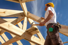 Úc không đủ gỗ nguyên liệu để thi công xây dựng