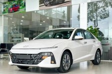 Nhiều đại lý Việt Nam giảm giá bán Hyundai Accent