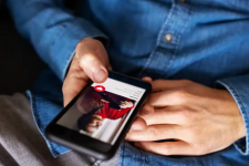Tin Úc: Các ứng dụng hẹn hò trực tuyến cam kết sẽ bảo vệ người dùng